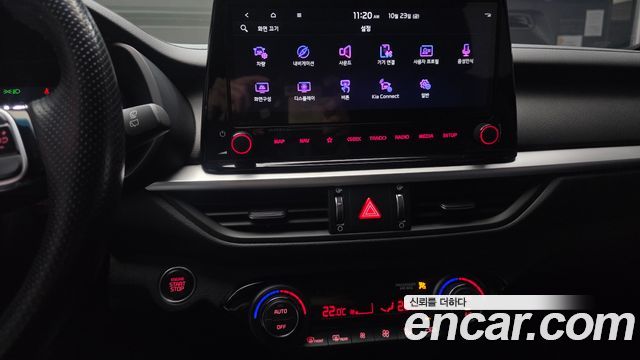 Kia K3 2022 — photo 20