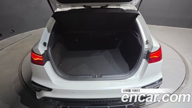 Kia K3 2022 — photo 30