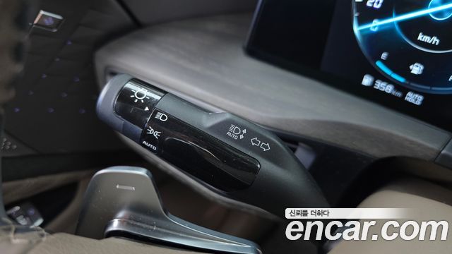 Kia K8 2022 — photo 30