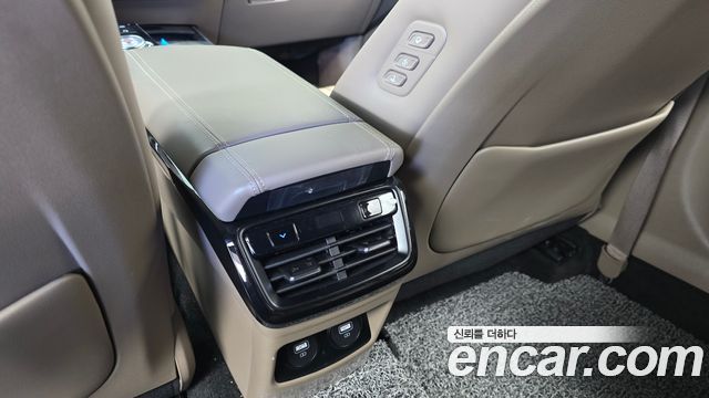 Kia K8 2022 — photo 32