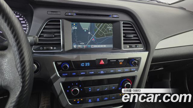 Hyundai Sonata 2016 — photo 12
