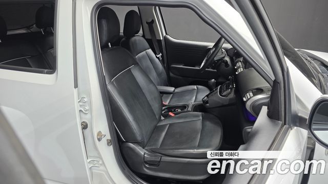 Hyundai Casper 2022 — photo 16