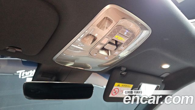 Genesis GV70 2021 — photo 24