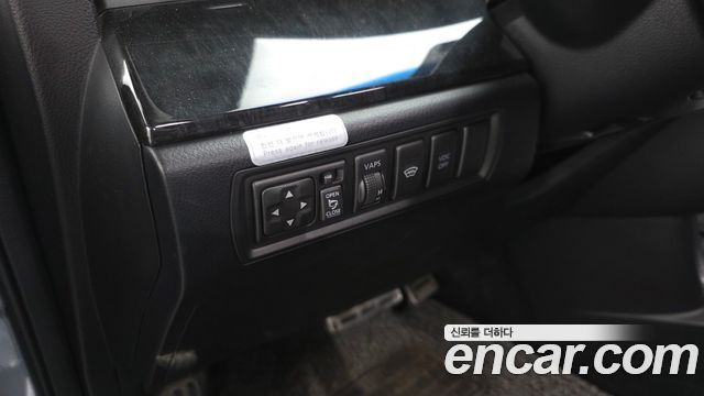 Renault Korea SM7 2010 — photo 29