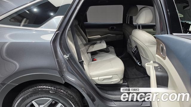 Kia Sorento 2022 — photo 12