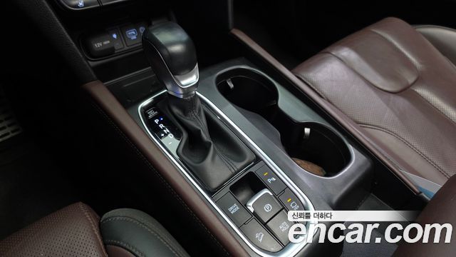 Hyundai Santafe 2019 — photo 12