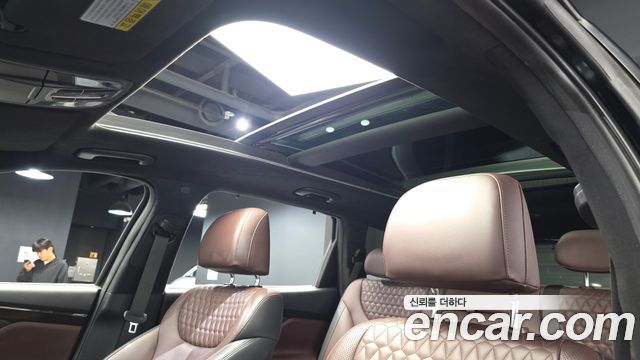 Hyundai Santafe 2019 — photo 25