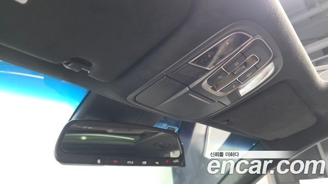 Hyundai Santafe 2019 — photo 29