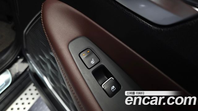 Hyundai Santafe 2019 — photo 30
