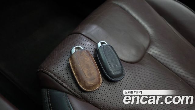 Hyundai Santafe 2019 — photo 35