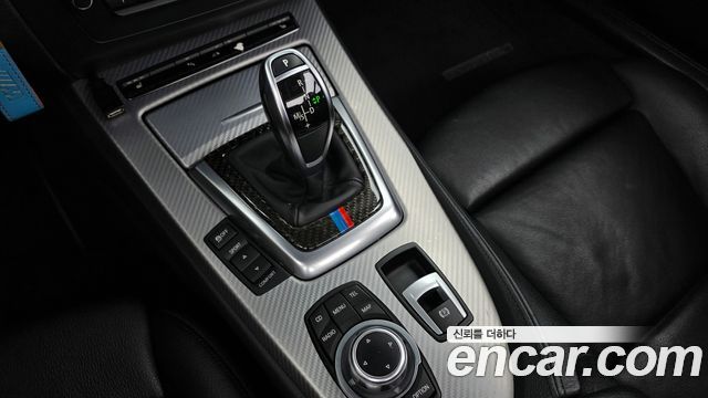 BMW Z4 2012 — photo 9