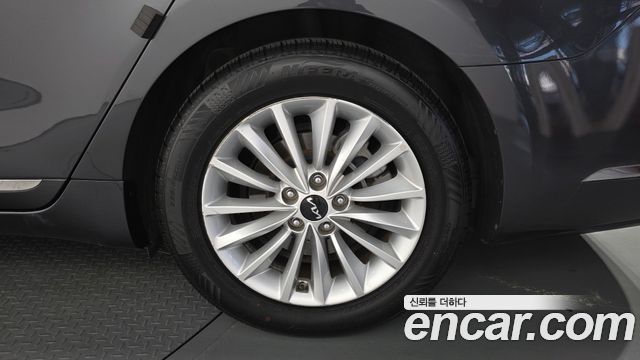 Kia K7 2016 — photo 7