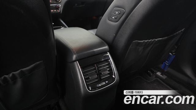 Kia K7 2016 — photo 31
