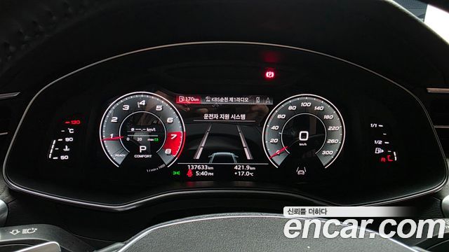 Audi A6 2021 — photo 11
