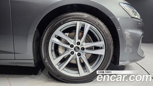 Audi A6 2021 — photo 7