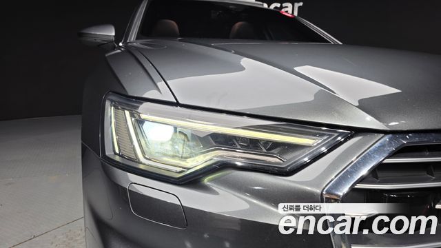 Audi A6 2021 — photo 8