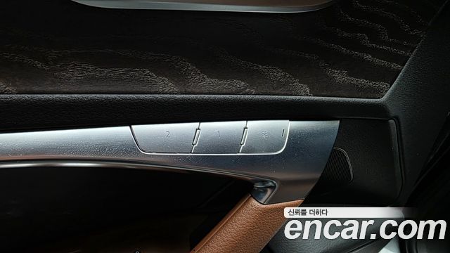 Audi A6 2021 — photo 34