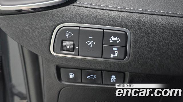 Hyundai Grandeur 2017 — photo 18