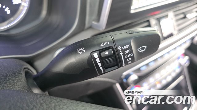 Hyundai Grandeur 2017 — photo 19
