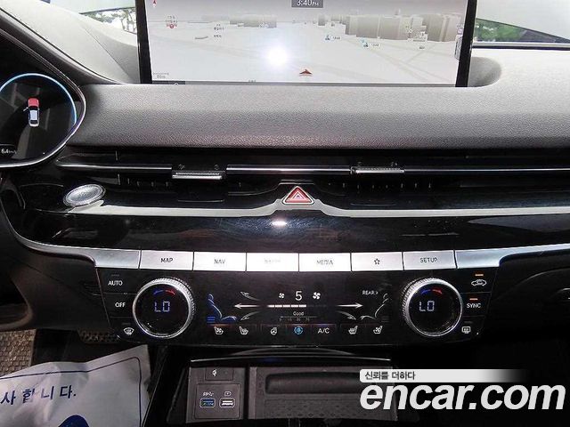Genesis G80 2021 — photo 13