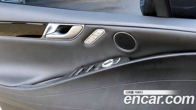 Genesis G80 2021 — photo 14