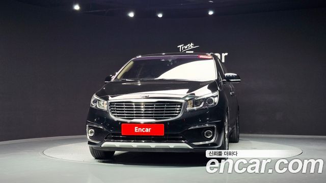 Kia Canival 2016 — photo 3