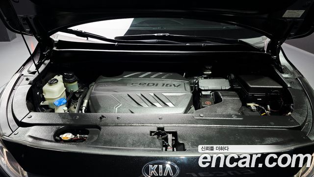 Kia Canival 2016 — photo 6