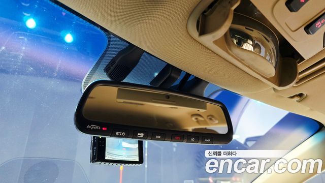 Kia Canival 2016 — photo 29