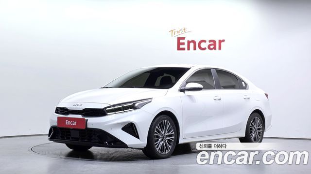 Kia K3 2022 — photo 1