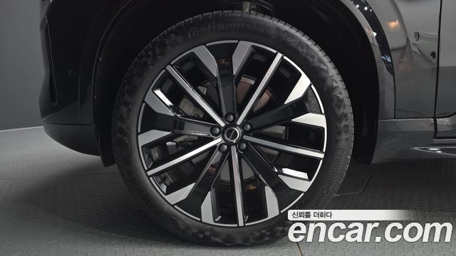 Volvo XC90 2026 — photo 5