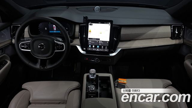 Volvo XC90 2026 — photo 10
