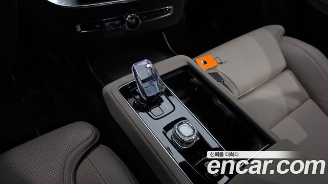 Volvo XC90 2026 — photo 12