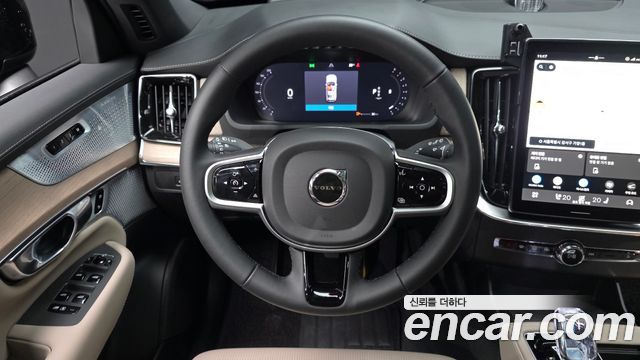 Volvo XC90 2026 — photo 19
