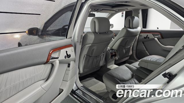 Mercedes-Benz S-Class 2003 — photo 16