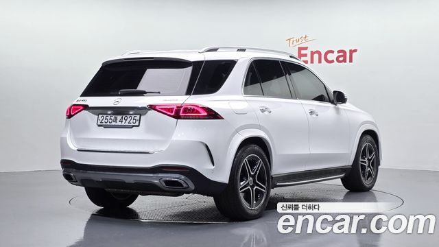 Mercedes-Benz GLE-Class 2019 — photo 2