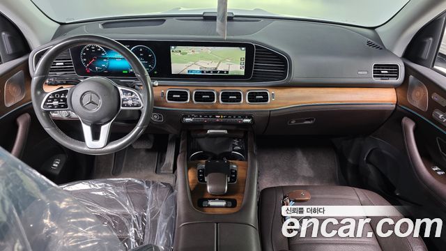 Mercedes-Benz GLE-Class 2019 — photo 10