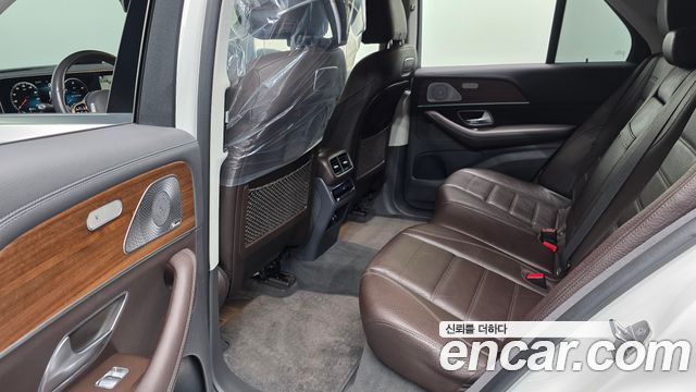 Mercedes-Benz GLE-Class 2019 — photo 18