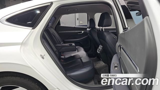 Hyundai Sonata 2024 — photo 17