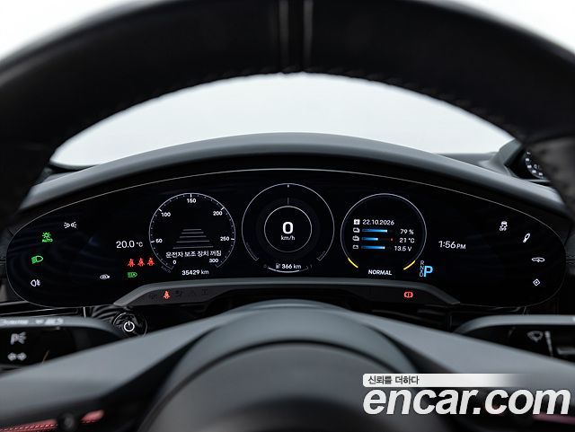 Porsche Taycan 2024 — photo 8