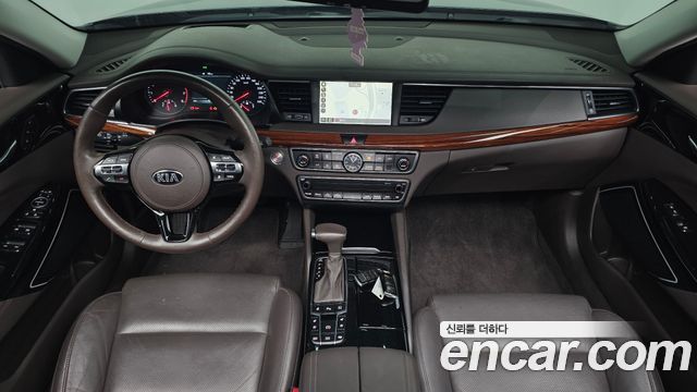 Kia K7 2017 — photo 10