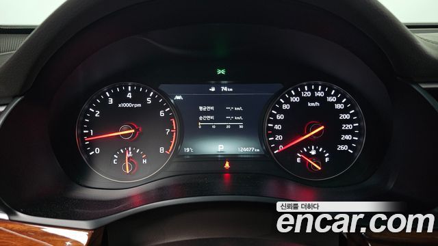 Kia K7 2017 — photo 11