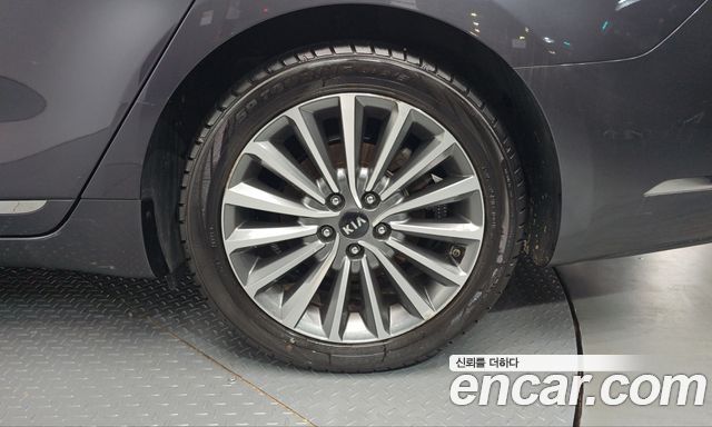 Kia K7 2017 — photo 7