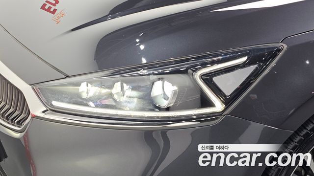 Kia K7 2017 — photo 8