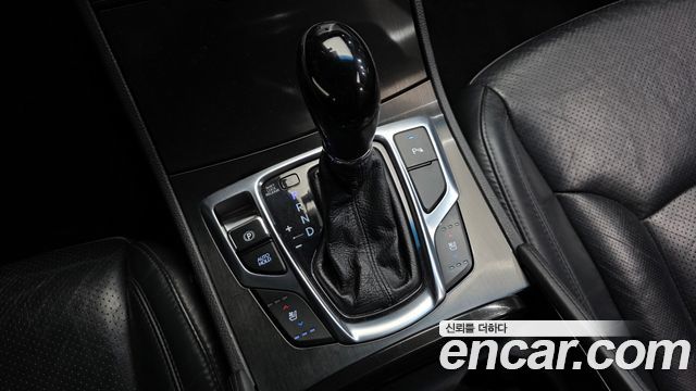 Hyundai Grandeur 2015 — photo 12