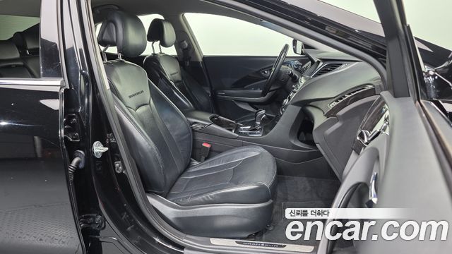 Hyundai Grandeur 2015 — photo 17