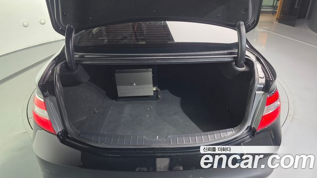 Hyundai Grandeur 2015 — photo 26
