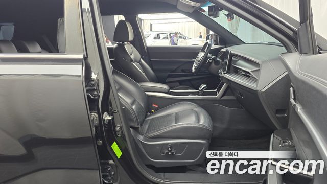 KG Mobility Torres 2023 — photo 16