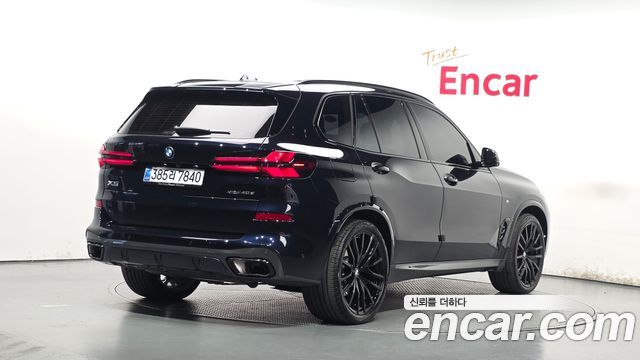 BMW X5 2026 — photo 2