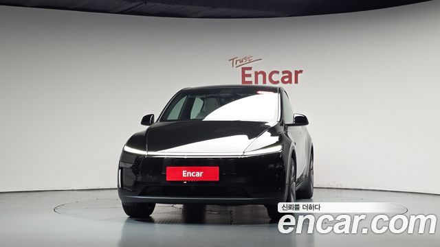 Tesla Model Y 2027 — photo 3