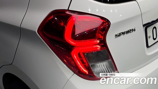 Chevrolet Korea Spark 2016 — photo 9